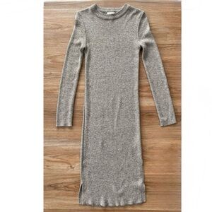 Gray Long Sleeve Knit Dress